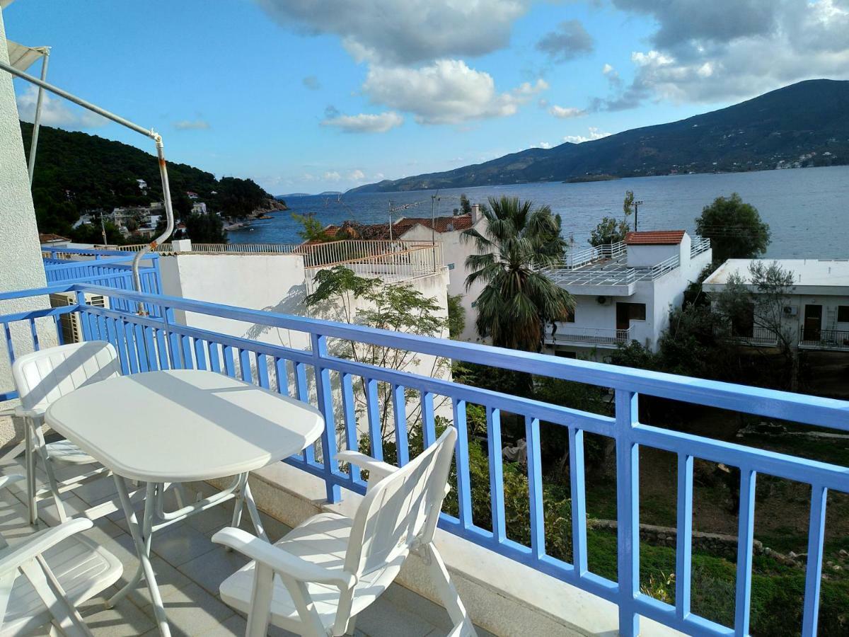Вілла Rigos House At Askeli Beach, Poros Island Poros Town Екстер'єр фото