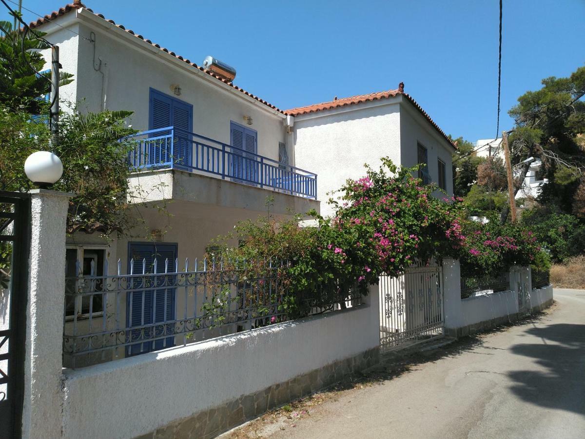 Вілла Rigos House At Askeli Beach, Poros Island Poros Town Екстер'єр фото